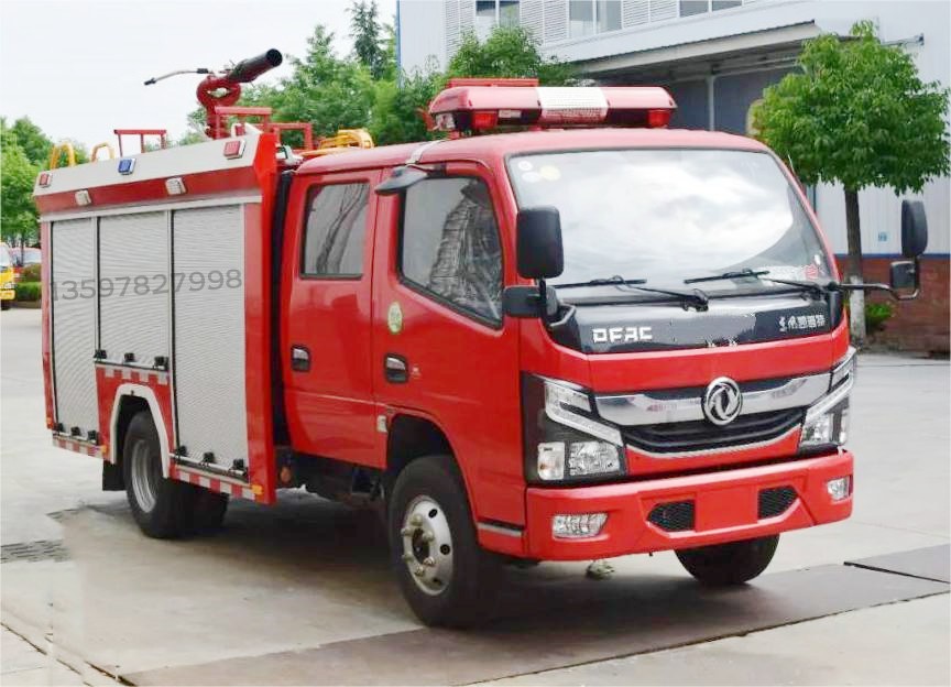 东风2.5吨泡沫消防车