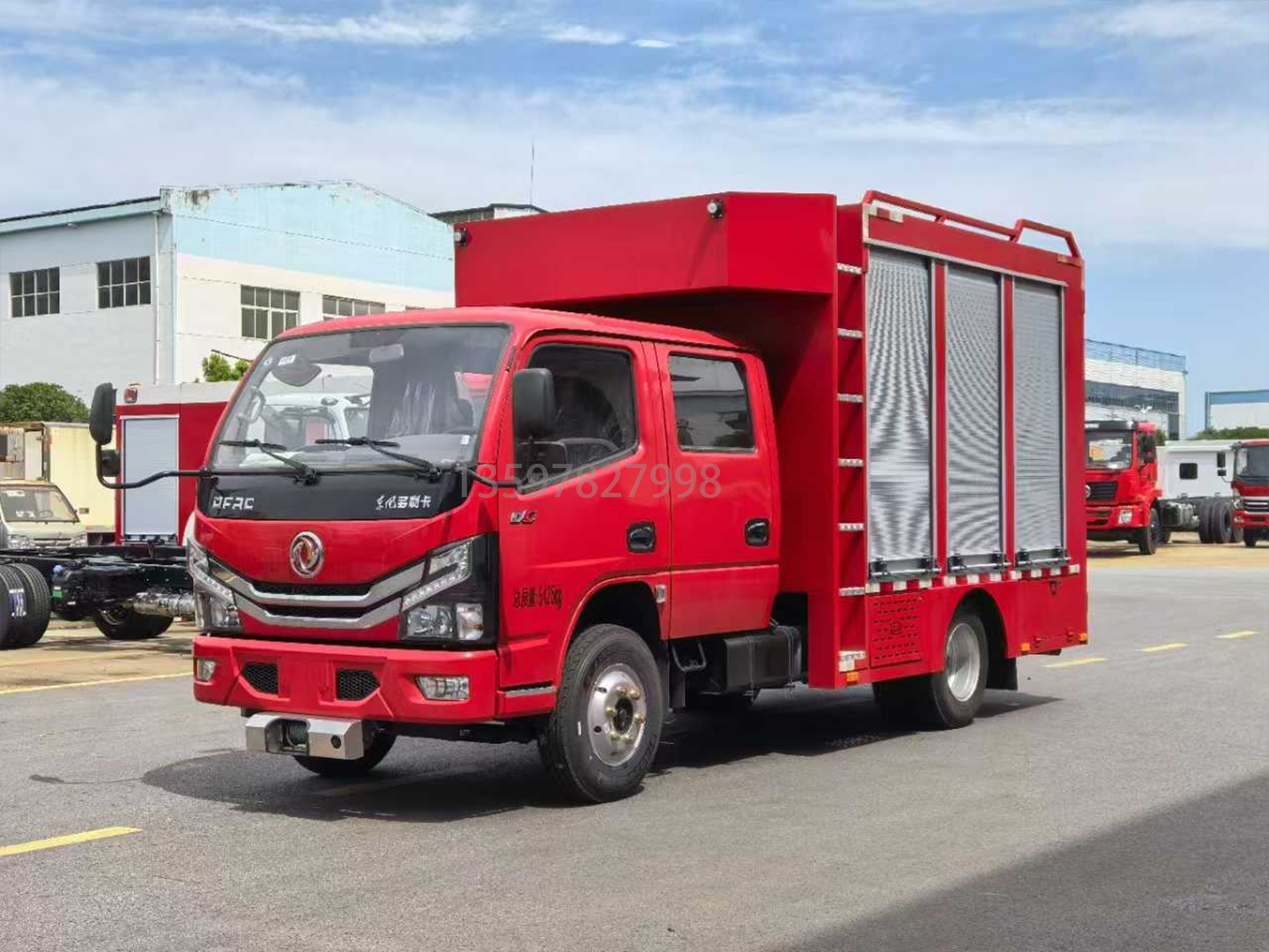 东风多利卡抢险救援照明车