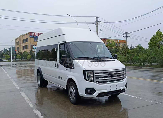 江铃10-15座森林消防运兵车